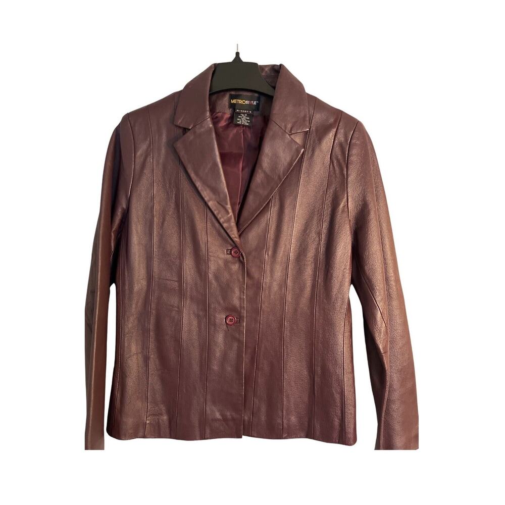 Metrostyle Womens Leather Jacket Size 12  Burgundy Lined Button Front Classic